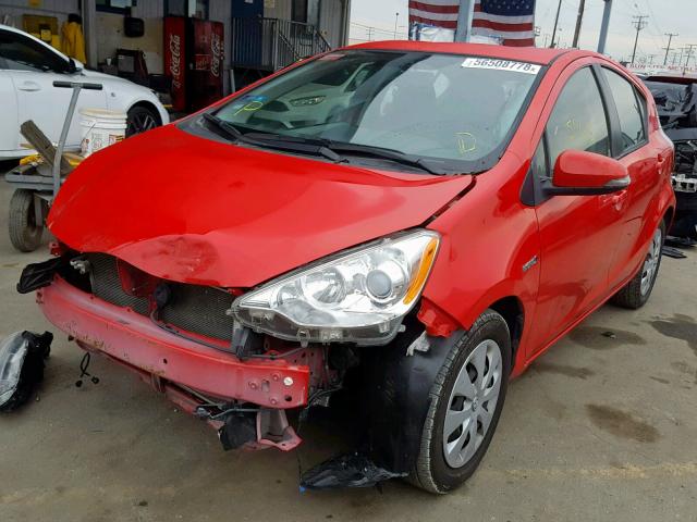 JTDKDTB34E1563026 - 2014 TOYOTA PRIUS C RED photo 2