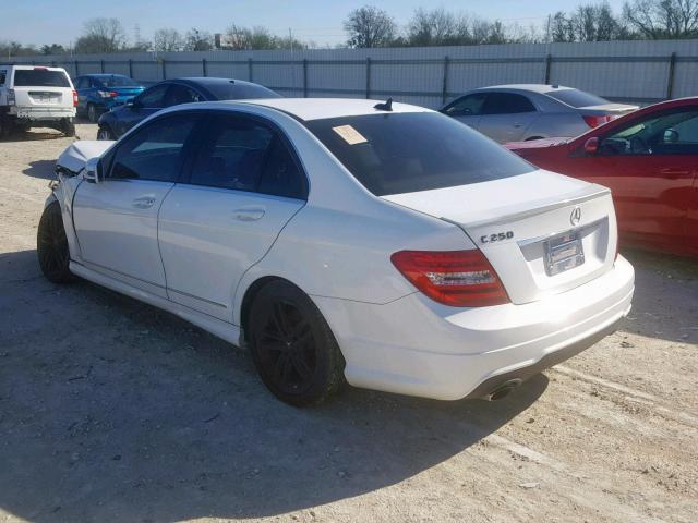 WDDGF4HB1ER314954 - 2014 MERCEDES-BENZ C 250 WHITE photo 3