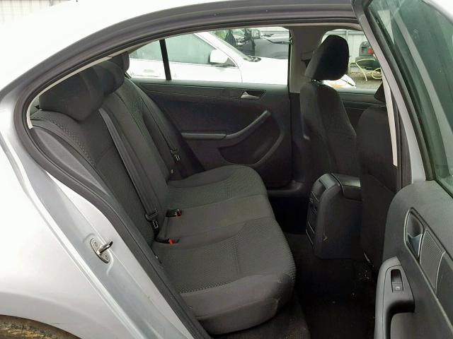 3VW2K7AJ5EM331967 - 2014 VOLKSWAGEN JETTA BASE Արծաթագույն լուսանկար 6