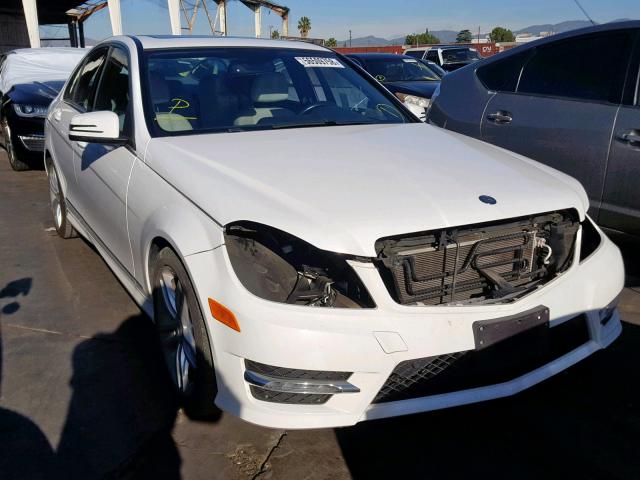 WDDGF4HB4ER312809 - 2014 MERCEDES-BENZ C 250 WHITE photo 1