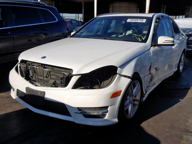 WDDGF4HB4ER312809 - 2014 MERCEDES-BENZ C 250 WHITE photo 2