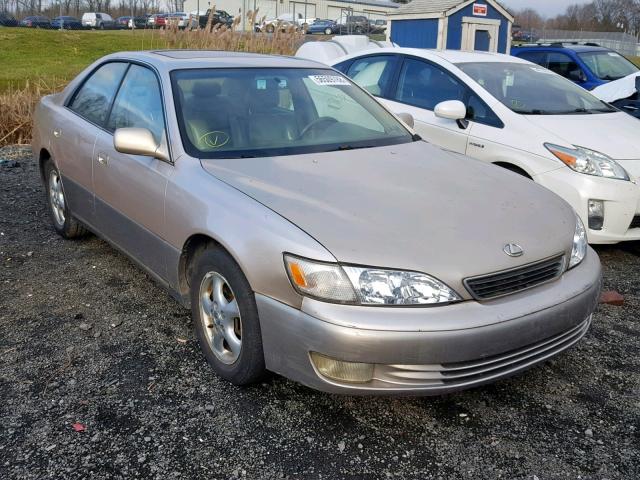 JT8BF28G9W5042407 - 1998 LEXUS ES 300 BEIGE photo 1