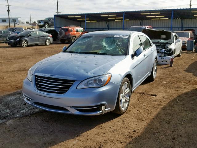 1C3CCBAB1DN671562 - 2013 CHRYSLER 200 LX BLUE photo 2