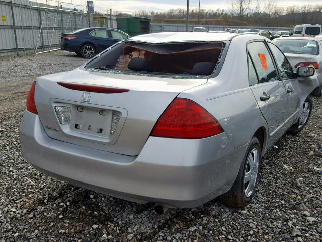 1HGCM56167A084376 - 2007 HONDA ACCORD VAL SILVER photo 4