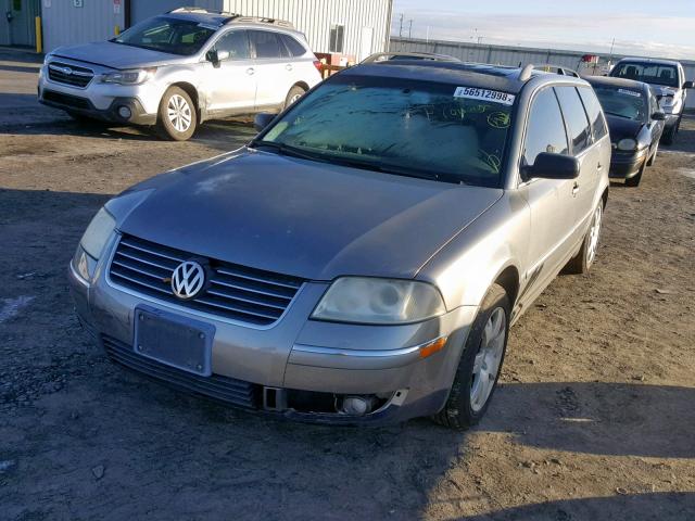 WVWCD63B35E015510 - 2005 VOLKSWAGEN PASSAT GLS SILVER photo 2