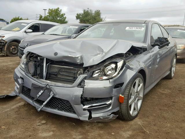 WDDGJ4HBXCF796336 - 2012 MERCEDES-BENZ C 250 GRAY photo 2