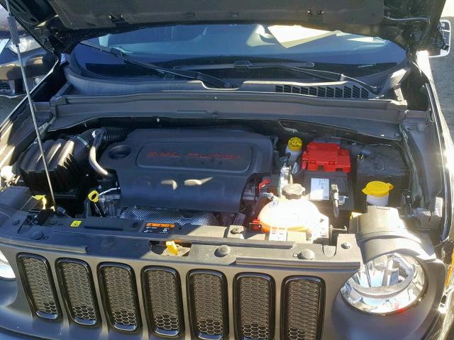 ZACCJBAB4JPH83289 - 2018 JEEP RENEGADE S 黑色 照片 7