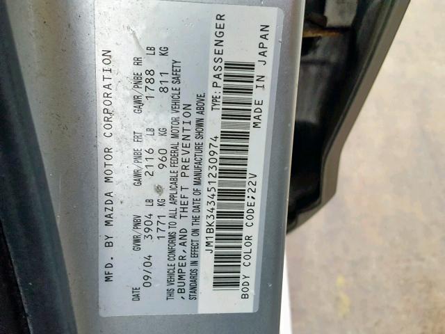 JM1BK343451230974 - 2005 MAZDA 3 HATCHBAC SILVER photo 10