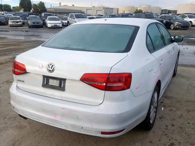 3VW2K7AJ7FM2 - 2015 VOLKSWAGEN JETTA BASE WHITE photo 4