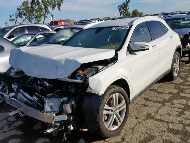 WDCTG4EB2JJ456890 - 2018 MERCEDES-BENZ GLA 250 WHITE photo 2