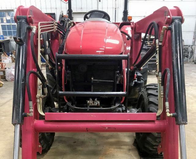 55HRJ00393 - 2016 MAHINDRA AND MAHINDRA 2555 红色 照片 5