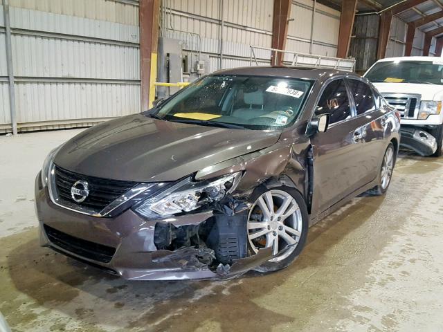 1N4BL3AP1GC122796 - 2016 NISSAN ALTIMA 3.5 BROWN photo 2