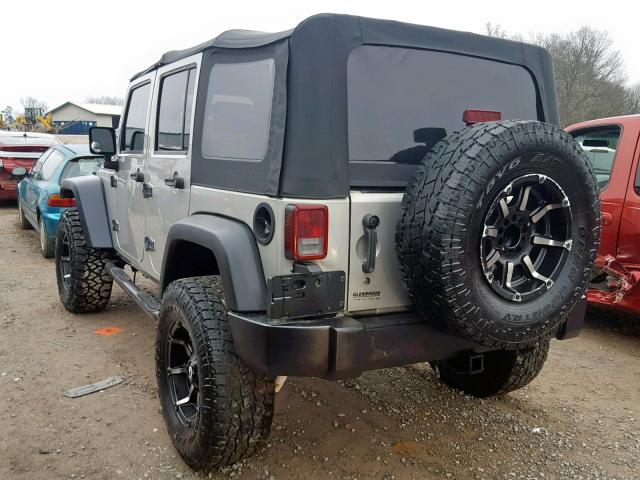 1J8GA39127L163050 - 2007 JEEP WRANGLER X SILVER photo 3