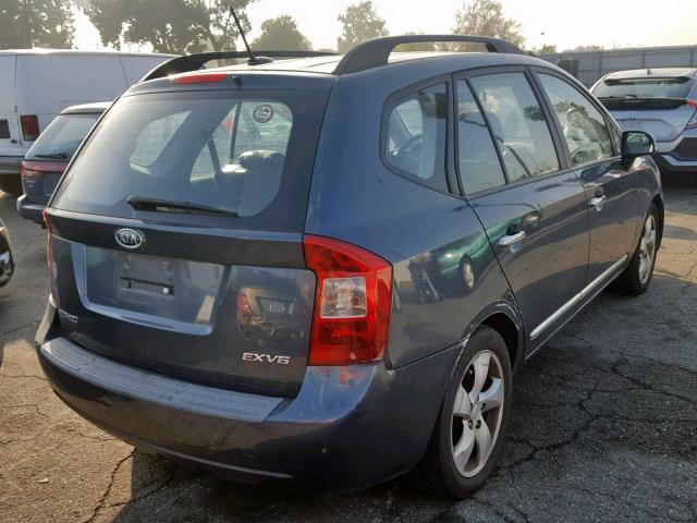 KNAFG526497273058 - 2009 KIA RONDO LX BLUE photo 4