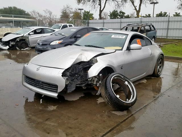 JN1AZ34E73T018910 - 2003 NISSAN 350Z COUPE SILVER photo 2