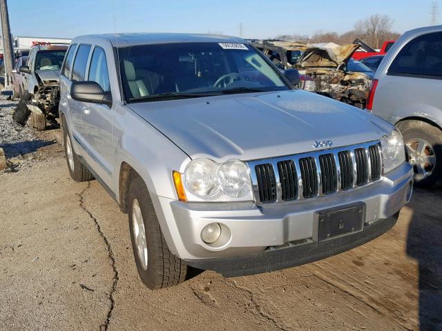 1J4HR58N55C546038 - 2005 JEEP GRAND CHER SILVER photo 1