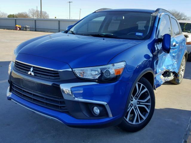 JA4AP4AW0HZ019286 - 2017 MITSUBISHI OUTLANDER BLUE photo 2