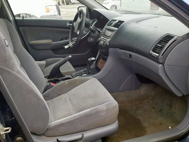 1HGCM56116A153876 - 2006 HONDA ACCORD VAL BLUE photo 5