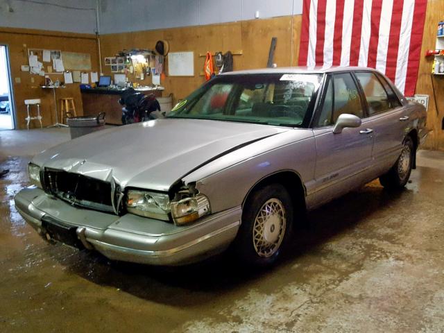 1G4CW52K3SH623068 - 1995 BUICK PARK AVENU SILVER photo 2