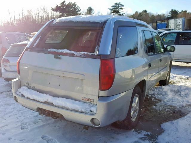 1GKET12S956167709 - 2005 GMC ENVOY XUV SILVER photo 4