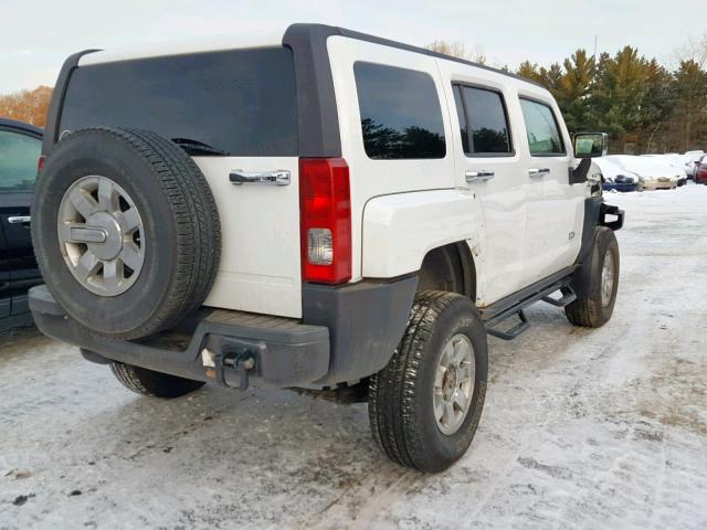 5GTDN136568313184 - 2006 HUMMER H3 WHITE photo 4