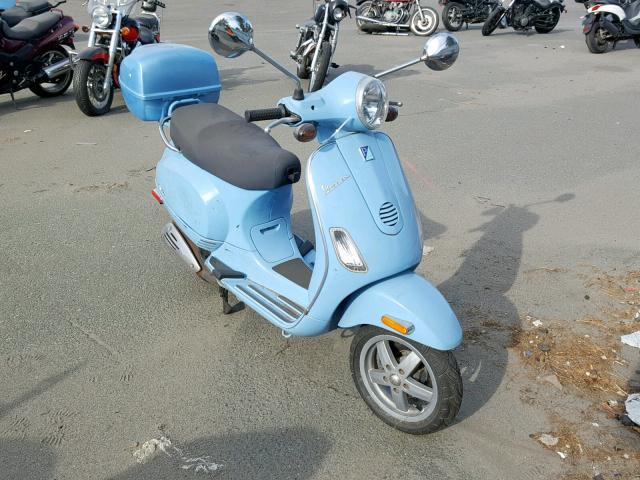 ZAPM448F195014512 - 2009 VESPA LX 150 BLUE photo 1