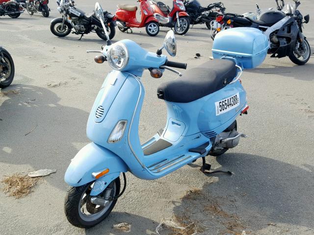 ZAPM448F195014512 - 2009 VESPA LX 150 BLUE photo 2