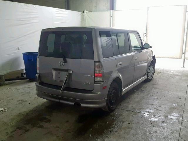 JTLKT324050211180 - 2005 TOYOTA SCION XB GRAY photo 4