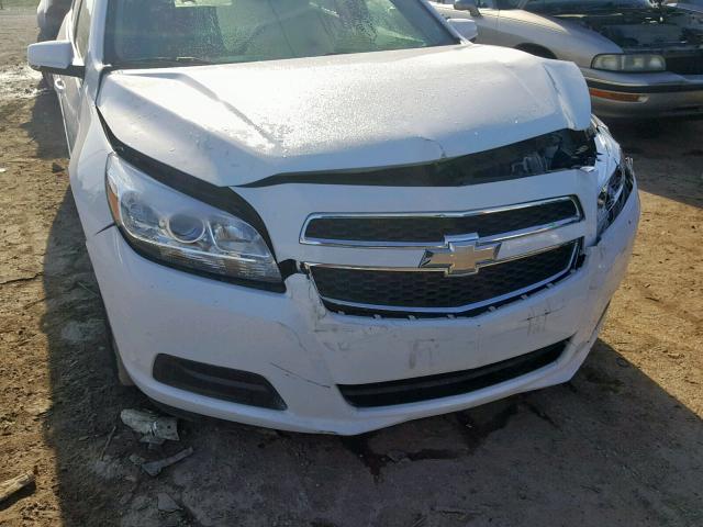1G11C5SA0DU144279 - 2013 CHEVROLET MALIBU 1LT WHITE photo 9