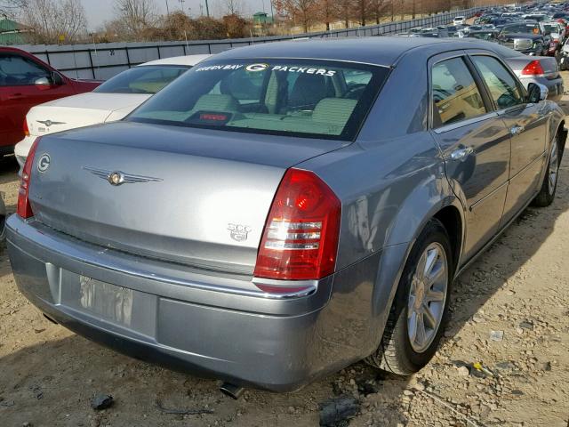 2C3KA63H26H484207 - 2006 CHRYSLER 300C SILVER photo 4