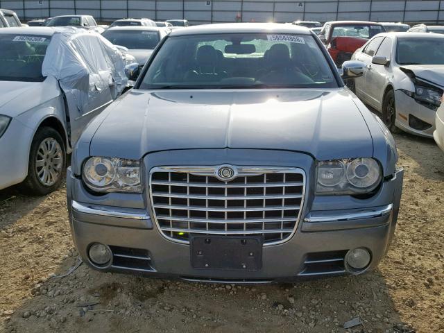 2C3KA63H26H484207 - 2006 CHRYSLER 300C SILVER photo 9