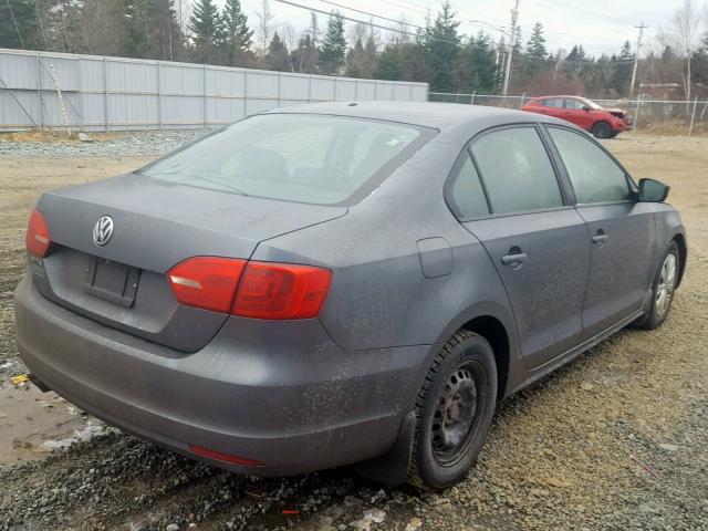 3VW2K7AJ1DM386527 - 2013 VOLKSWAGEN JETTA BASE 灰色 照片 4