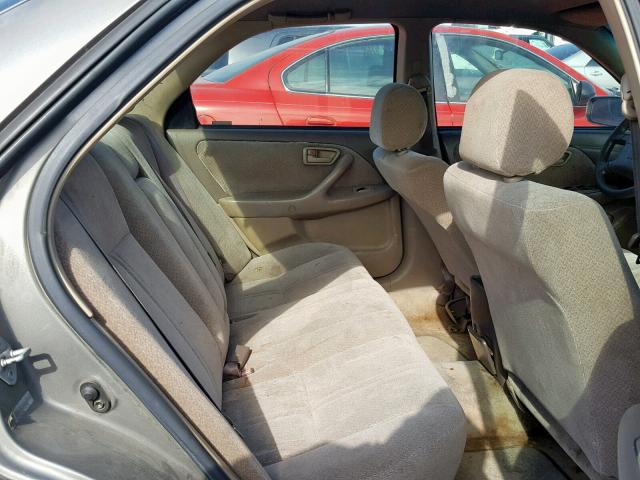 JT2BG22K510547600 - 2001 TOYOTA CAMRY CE GRAY photo 6