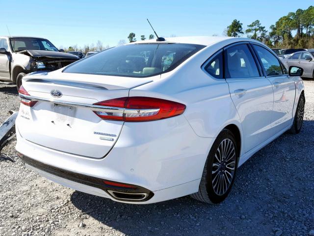 3FA6P0K98HR124262 - 2017 FORD FUSION TIT WHITE photo 4