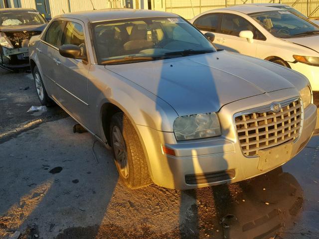 2C3LA43R08H224473 - 2008 CHRYSLER 300 LX SILVER photo 1