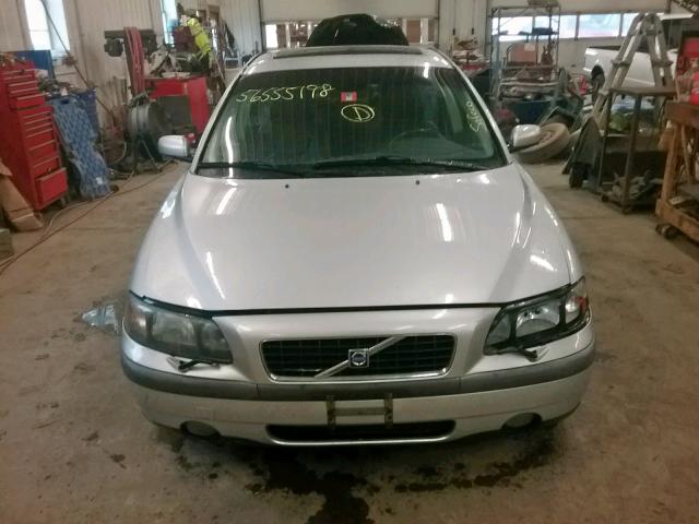 YV1RH59H842391912 - 2004 VOLVO S60 2.5T SILVER photo 9