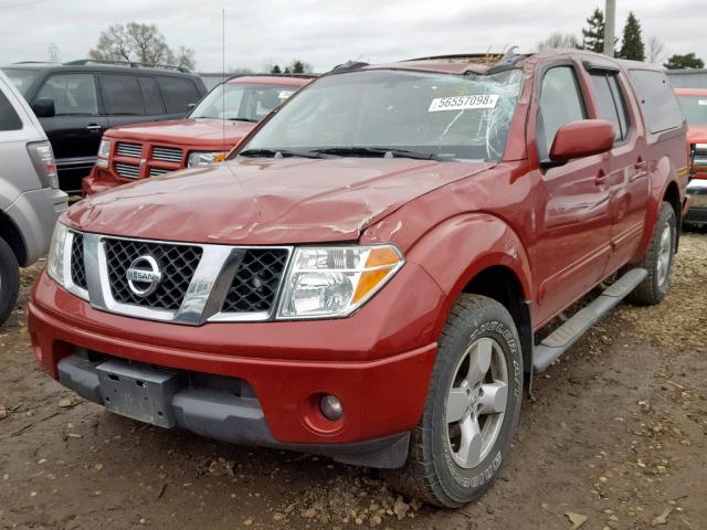 1N6AD07W16C447797 - 2006 NISSAN FRONTIER C RED photo 2