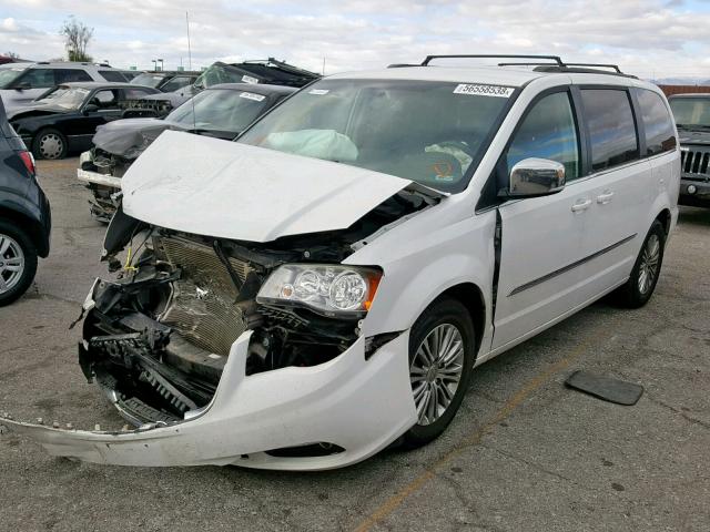 2C4RC1CG6ER180143 - 2014 CHRYSLER TOWN & COU WHITE photo 2