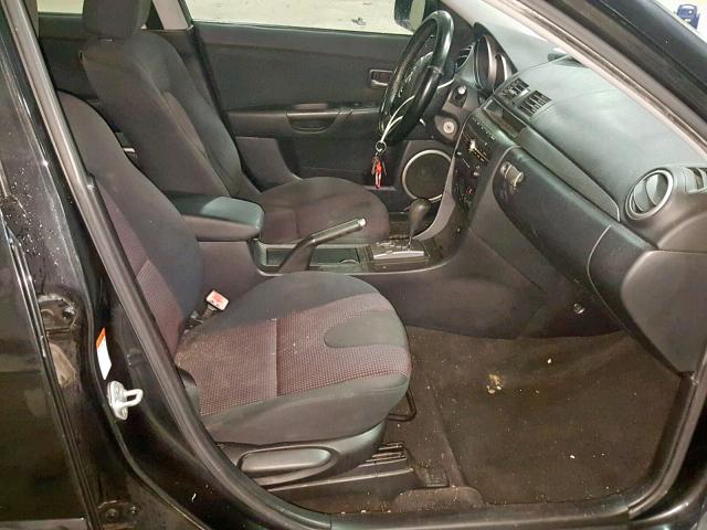 JM1BK323441163178 - 2004 MAZDA 3 S BLACK photo 5