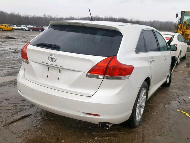 4T3ZA3BB4AU036601 - 2010 TOYOTA VENZA BASE WHITE photo 4