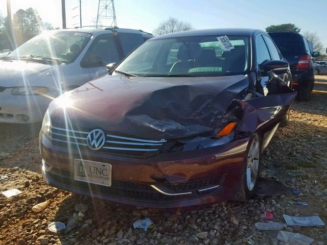 1VWBP7A38DC033724 - 2013 VOLKSWAGEN PASSAT SE MAROON photo 2