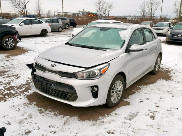 3KPA35AB7JE154447 - 2018 KIA RIO EX SILVER photo 2