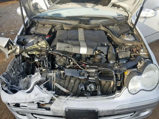 WDBRF81J55F633043 - 2005 MERCEDES-BENZ C 240 4MAT GRAY photo 7