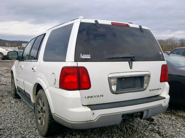 5LMFU27R03LJ42066 - 2003 LINCOLN NAVIGATOR Ақ фото 3