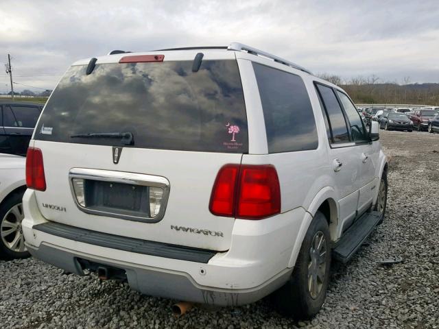 5LMFU27R03LJ42066 - 2003 LINCOLN NAVIGATOR Ақ фото 4