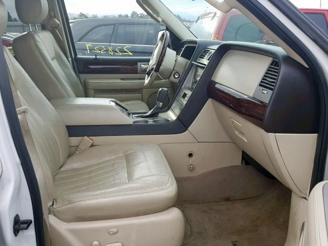 5LMFU27R03LJ42066 - 2003 LINCOLN NAVIGATOR Ақ фото 5