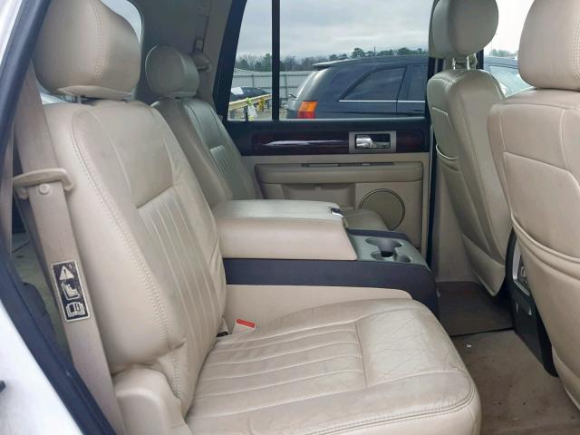 5LMFU27R03LJ42066 - 2003 LINCOLN NAVIGATOR Ақ фото 6