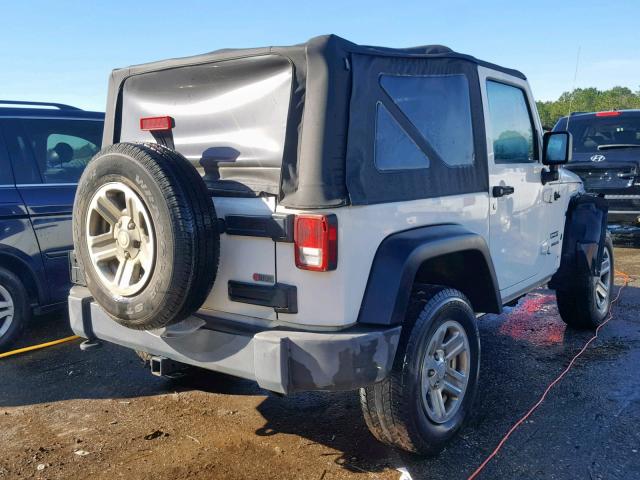 1J4AA2D13AL193092 - 2010 JEEP WRANGLER S WHITE photo 4