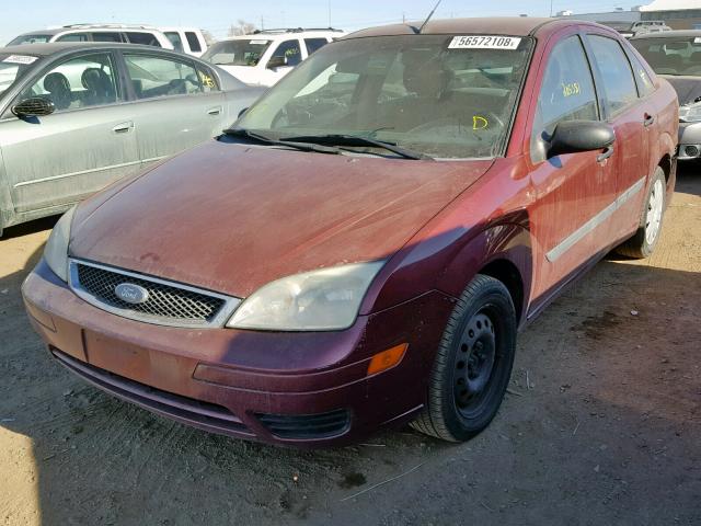 1FAFP34N96W105600 - 2006 FORD FOCUS ZX4 BURGUNDY photo 2