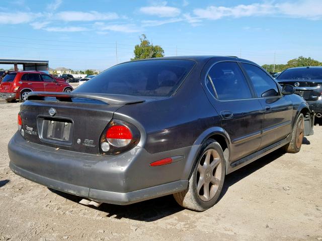 JN1CA31A61T103607 - 2001 NISSAN MAXIMA GXE GRAY photo 4